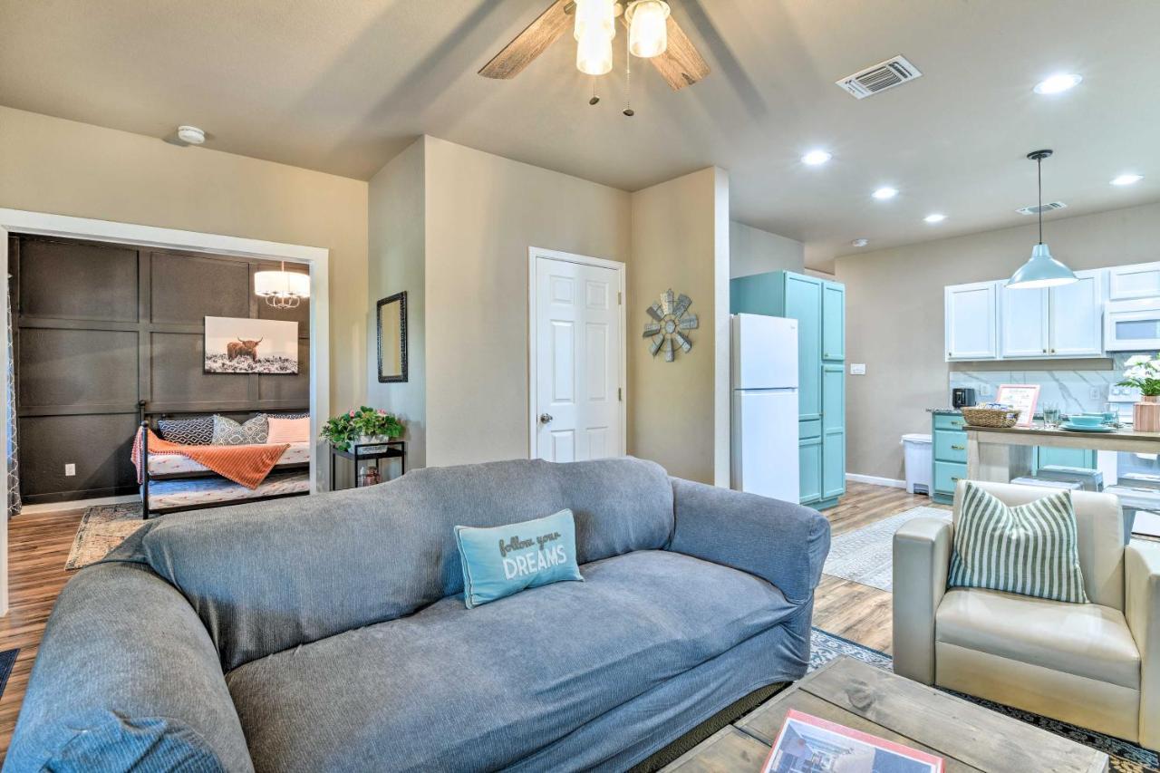 Charming San Antonio Home About 4 Mi To Downtown Exterior photo